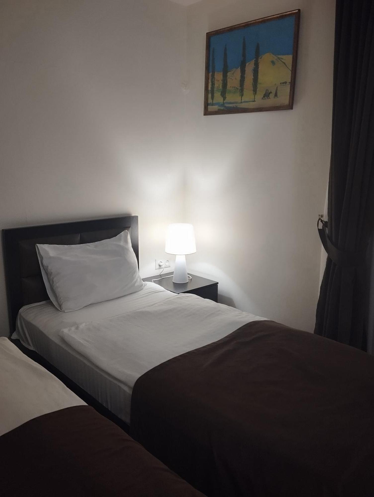 Boutique Living Hotel Yerevan Exterior photo